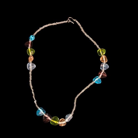 Vintage Jewelry - Vintage Glass Bead Necklace